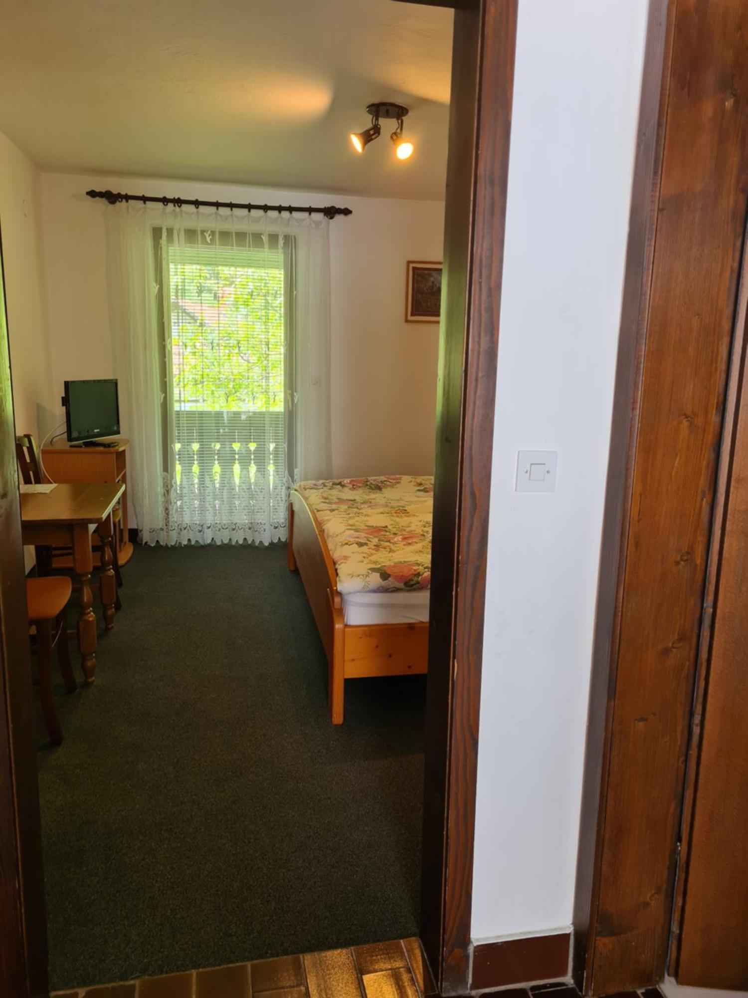 Gostilna Batist Bed & Breakfast โบฮินิสกา เบลา ห้อง รูปภาพ