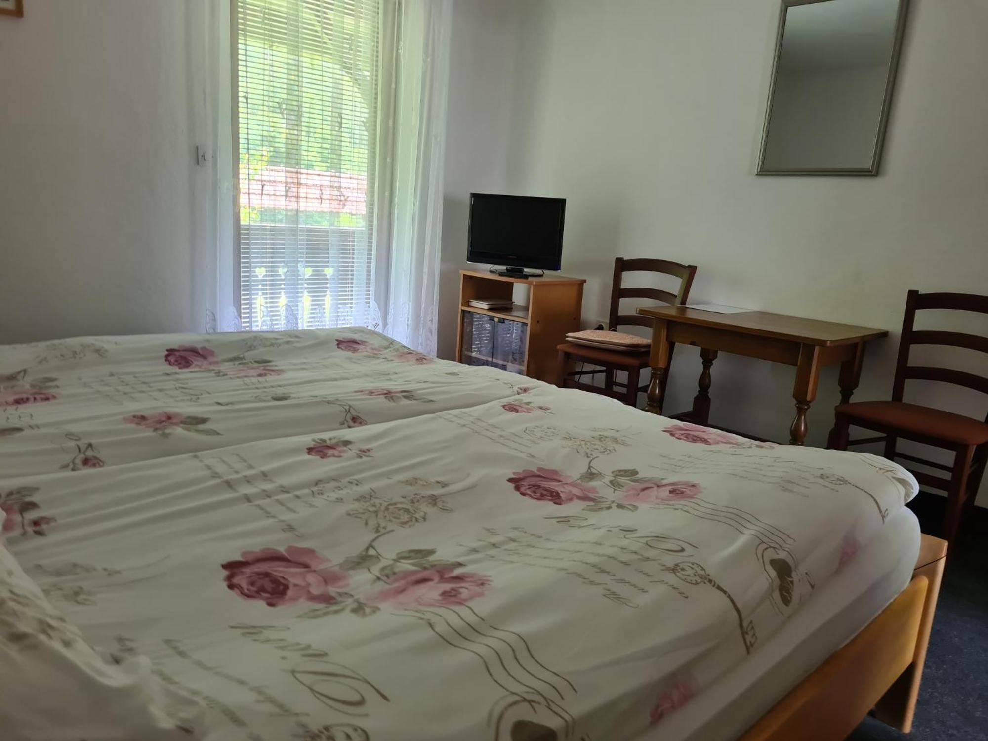 Gostilna Batist Bed & Breakfast โบฮินิสกา เบลา ห้อง รูปภาพ