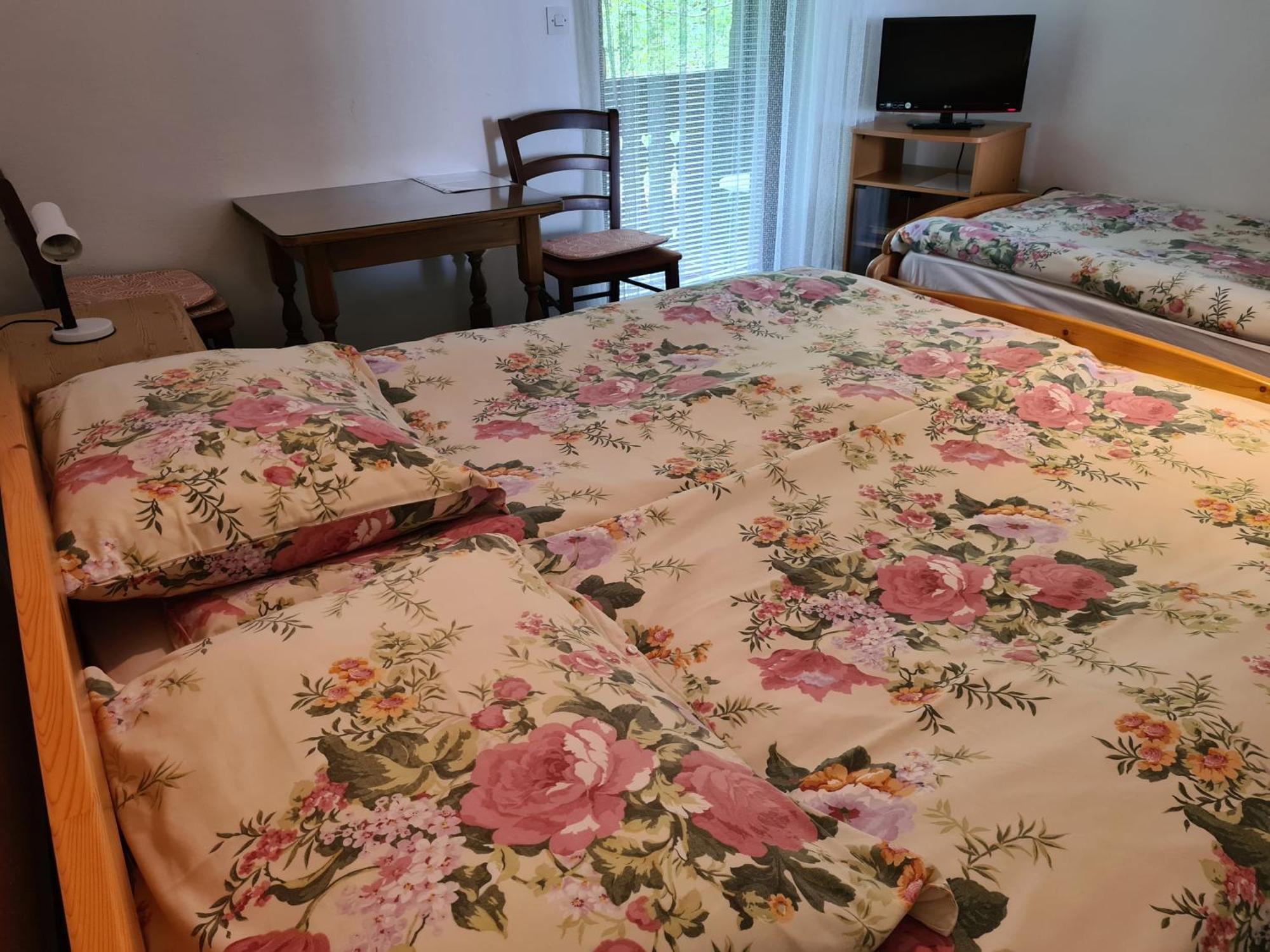 Gostilna Batist Bed & Breakfast โบฮินิสกา เบลา ห้อง รูปภาพ