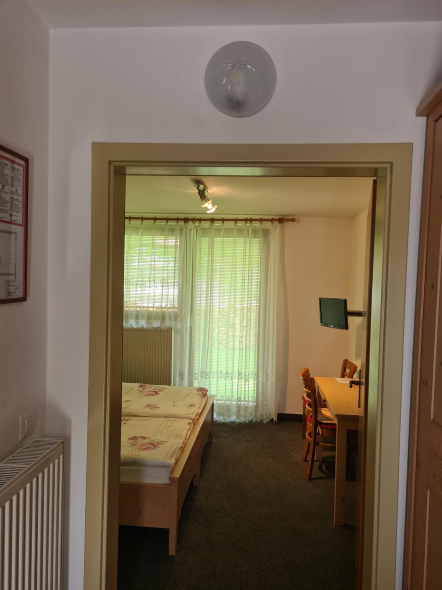 Gostilna Batist Bed & Breakfast โบฮินิสกา เบลา ห้อง รูปภาพ