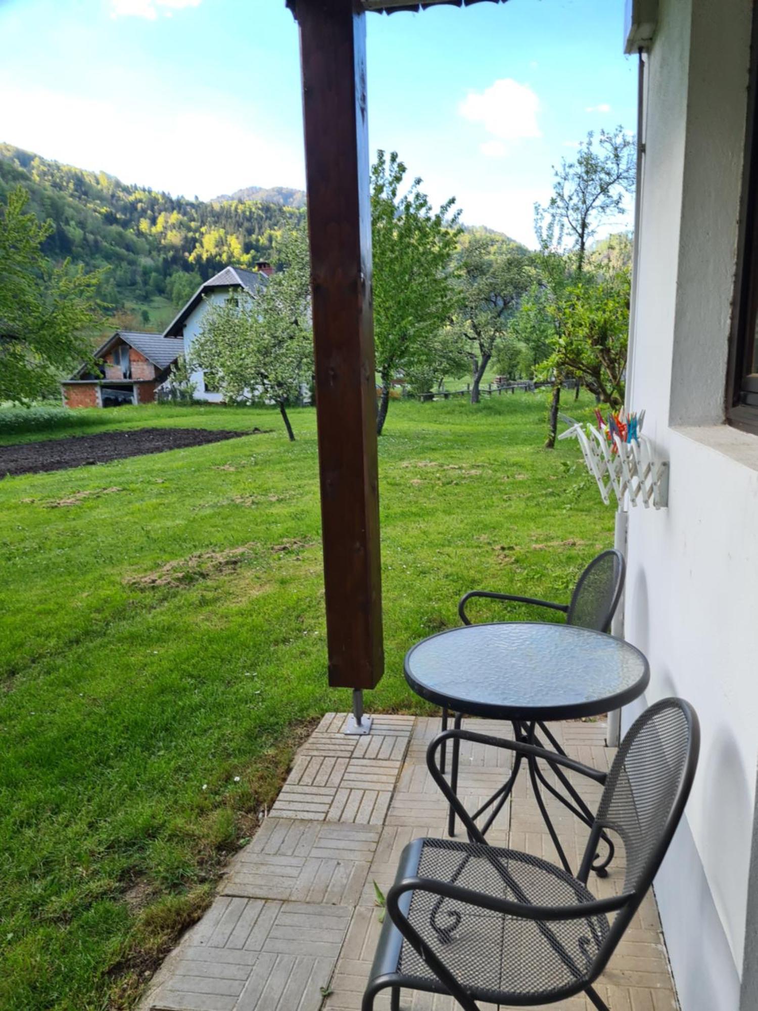 Gostilna Batist Bed & Breakfast โบฮินิสกา เบลา ภายนอก รูปภาพ